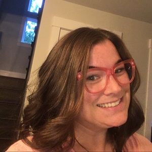 Meet your Posher, Natalie